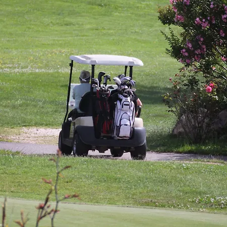 Golf Fontcaude Otel Juvignac