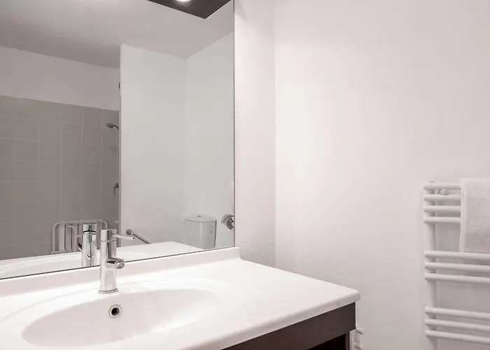 Otel Golf Fontcaude 3*